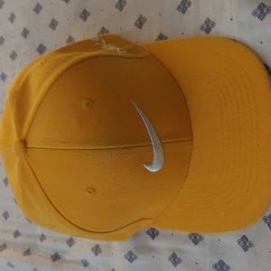 Nike snapback cap